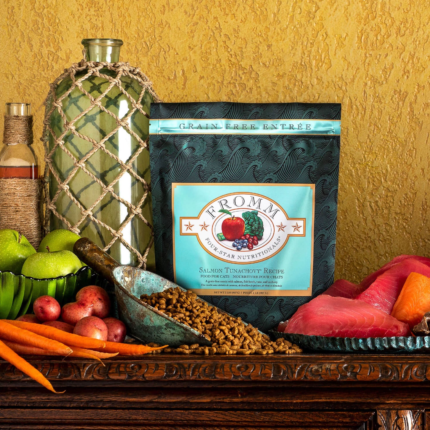 Fromm Cat Salmon Tunachovy Grain - Free 4 lbs - Happy Pet